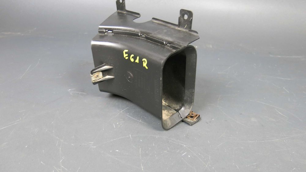 BMW E60 E61 kanał chłodzenia tarcz dolot Prawy