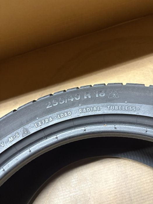 2x 255/40R18 99V CONTINENTAL CONTIWINTERCONTACT TS830P opony zimowe XL RANT M+S 3PMSF *
