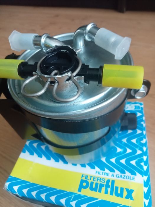 Паливний фільтр diesel Purfkux  fcs750