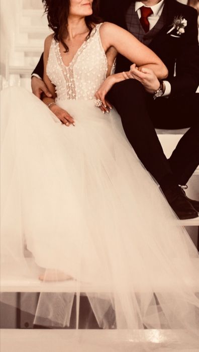 VIOLA PIEKUT Suknia ślubna lekka, zwiewna, romantyczna