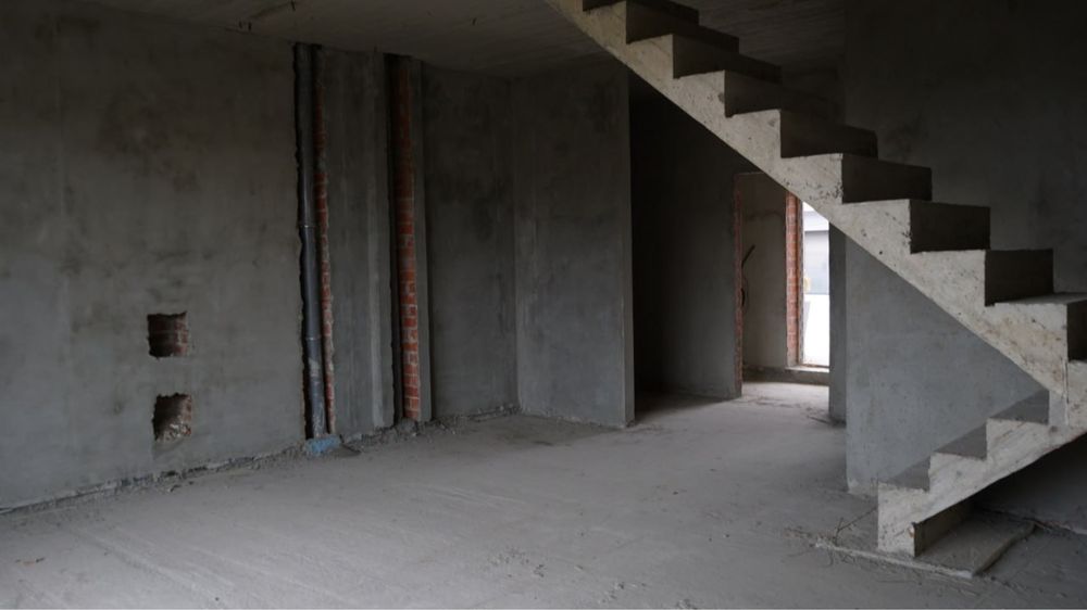 Продаж зданого таунхауса із комунікаціями Газ