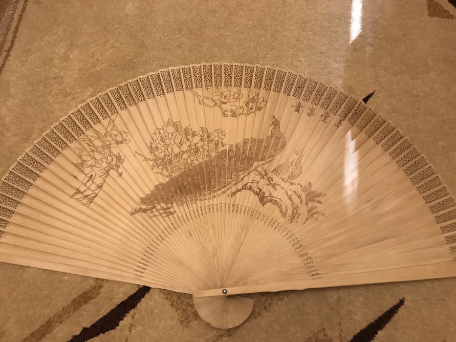 Китайский большой веяр сувенир