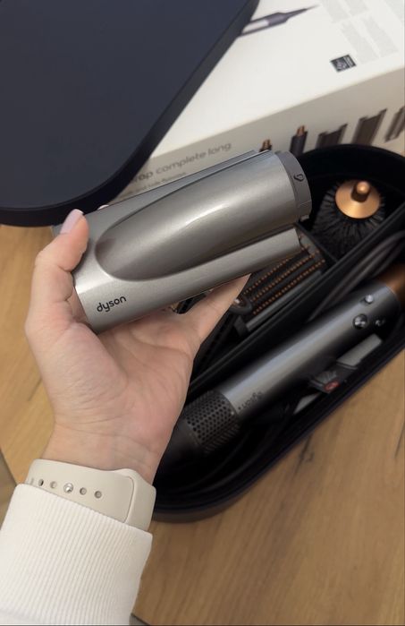 Dyson airwrap long