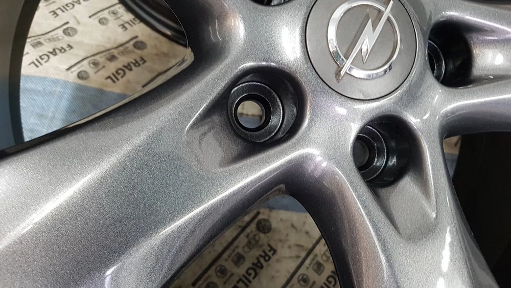 Felgi Alu oryginał Opel Insygnia B Astra J Zafira C  7jx17 5x115 Tpms