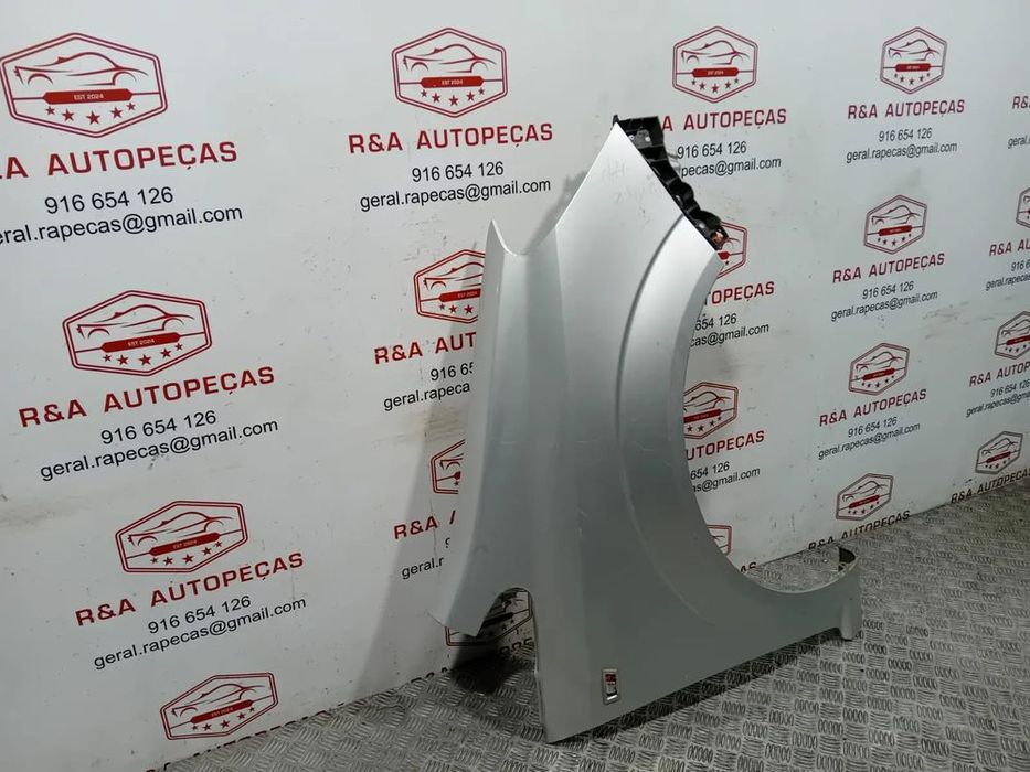 Guarda Lamas Frente Frontal Direito Opel Zafira B Original
