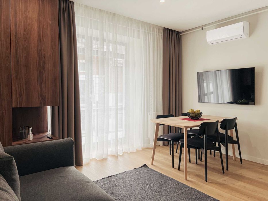 Подобова оренда нових апартаментів у центрі Яремче