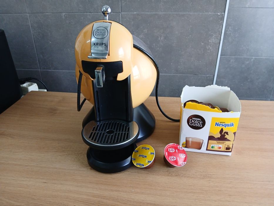 Máquina do café Dolce Gusto krups