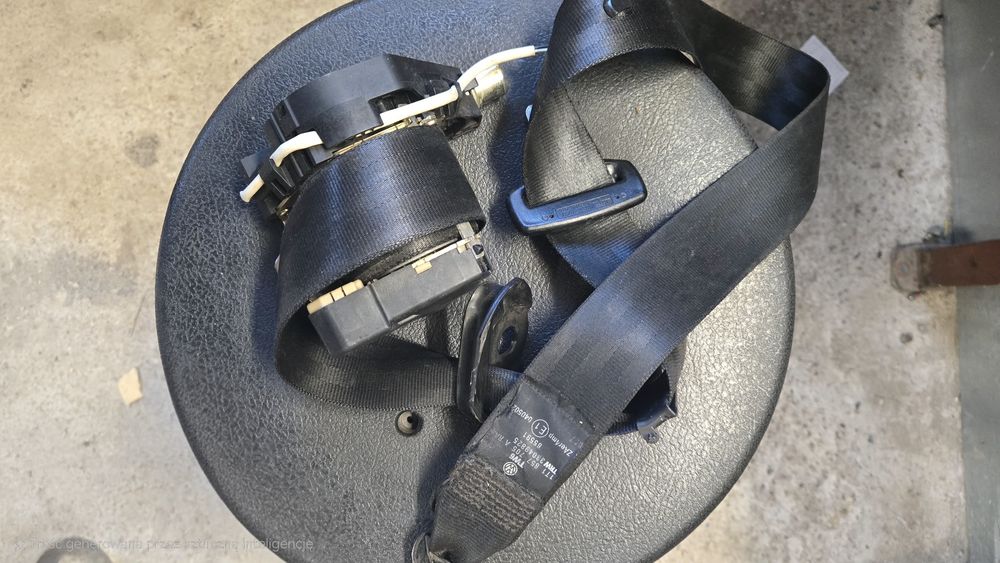 Pas bezpieczeństwa CADDY 3