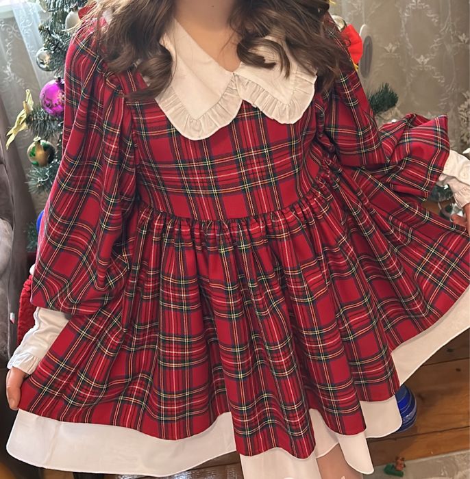 Святкова сукня для дівчинки, червона в клітинку
