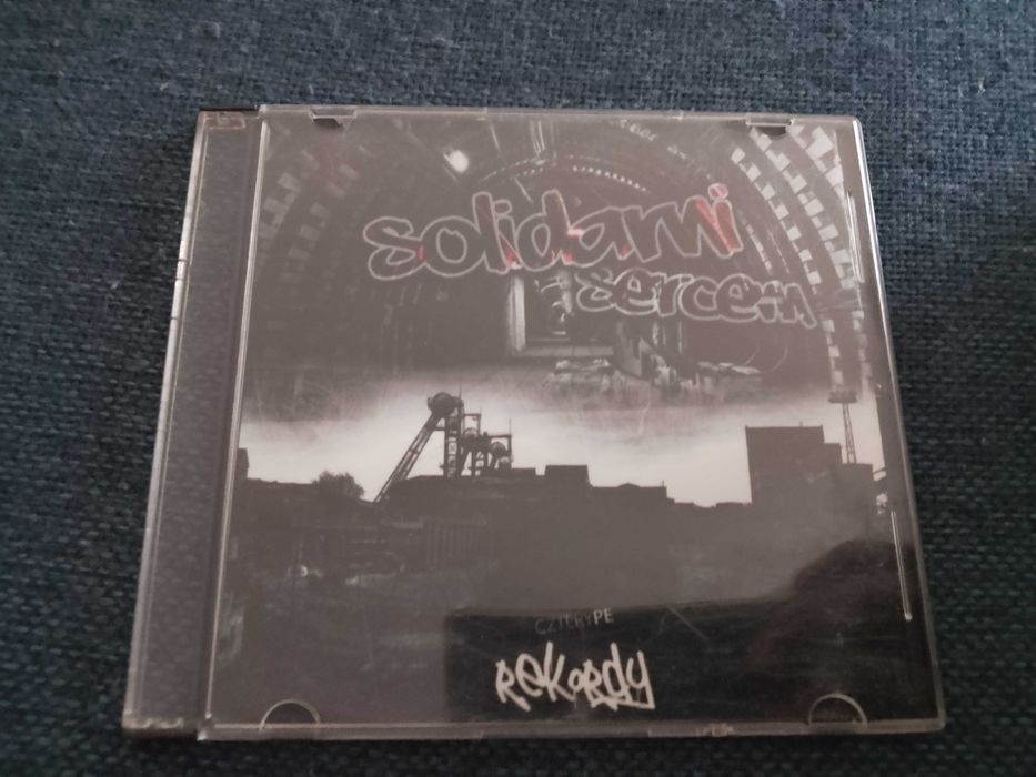 unikat płyta CD zespołu Czterype  "Rekordy" solidarni sercem