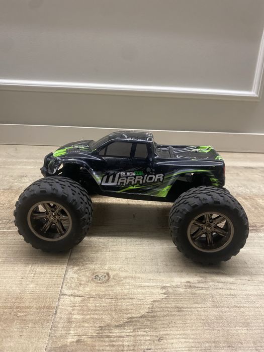 BlackZon Warrior Moster Truck