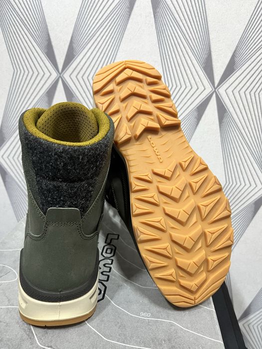 Buty trekkingowe górskie zimowe Goretex Lowa montreal gtx 42