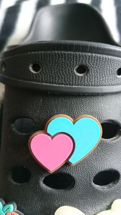 Pin Jibbitz Dois Corações para Crocs