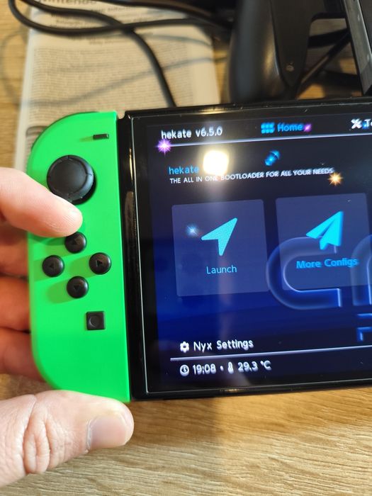 Nintendo Switch OLED Desbloqueada