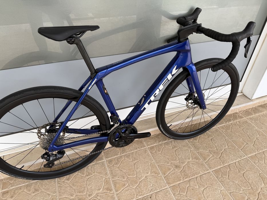 Bicicleta de estrada Trek - Di2 - Rodas carbono