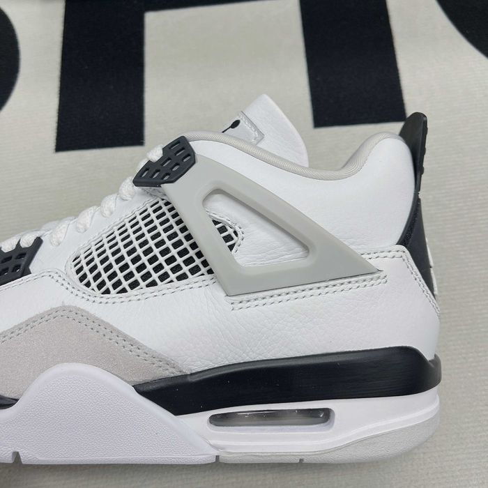 Buty Air Jordan 4 Retro Military Black (Rozm.36-47)