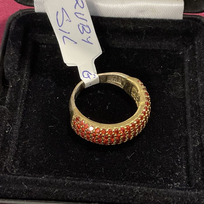 Anel prata banho de ouro rubis T,16 mm
