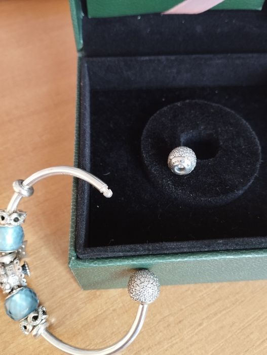 Bransoletka Pandora open bangle zestaw z charmsami