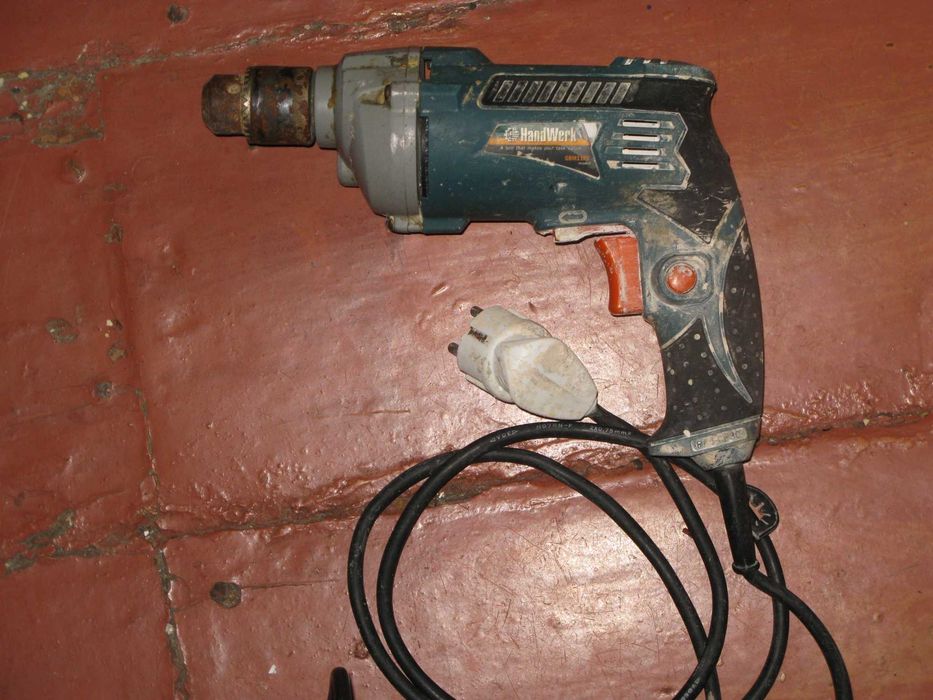 Дрель HandWerk GBM11RE