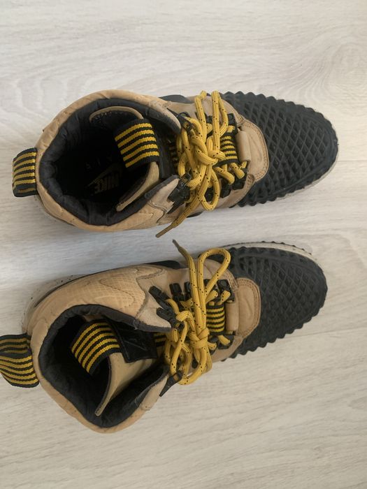 Czarno-żółte buty męskie Nike