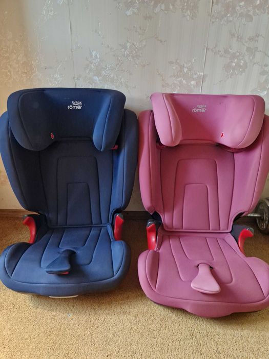 Автокрісло Britax Römer Kidfix2 R (15-36 kg)