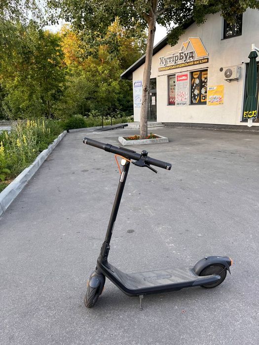Електро самокат ninebot E2Pro