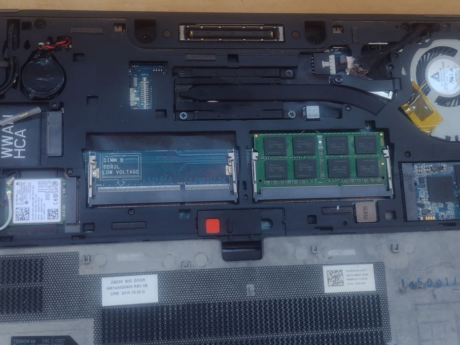 Dell e7250 Carbon i5/8 не запускається