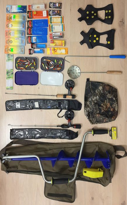 Комплект для зимової рибалки. Ледобур топові балансири  вудки та інше