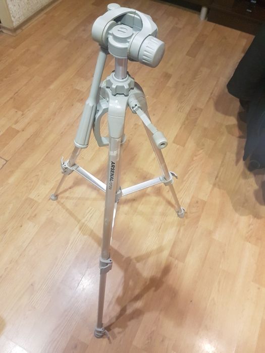 Продам тренога арсенал новая