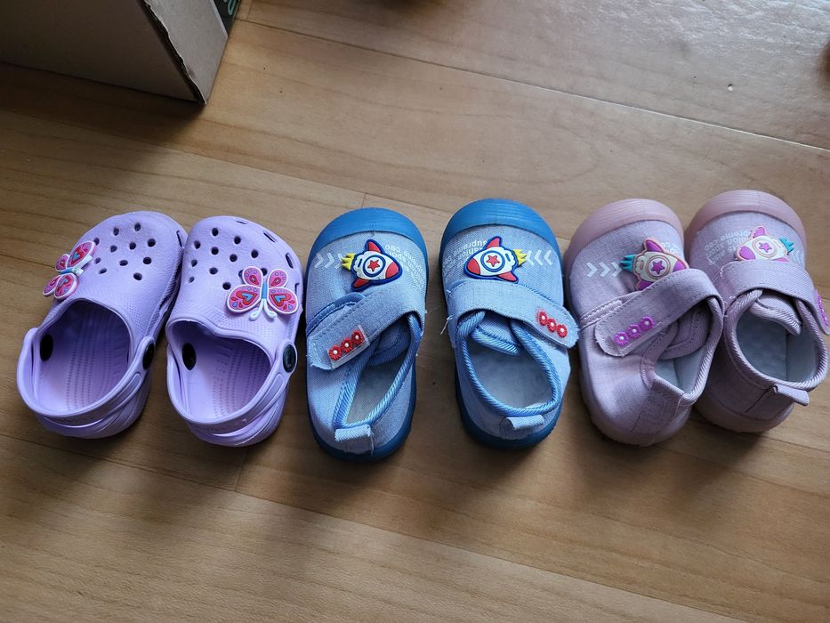 Детская обувь размеры разные 18-20