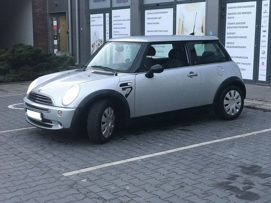 MINI ONE MINI ONE 1.6 2006 ROK