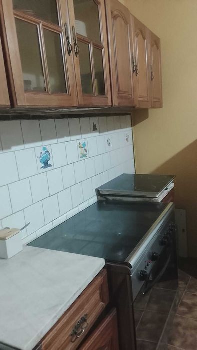 Vende se casa em porrais murca