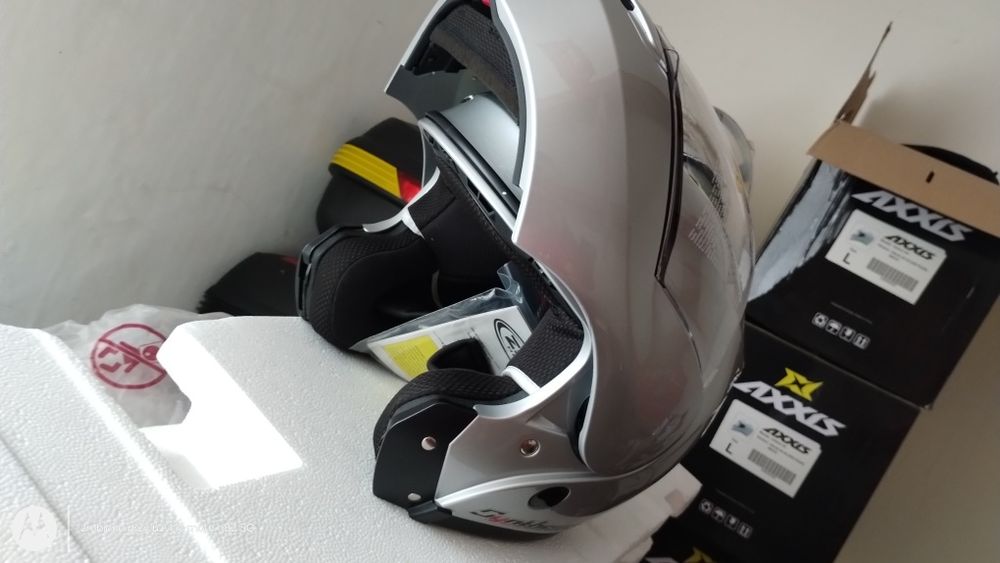 Super kask i cena