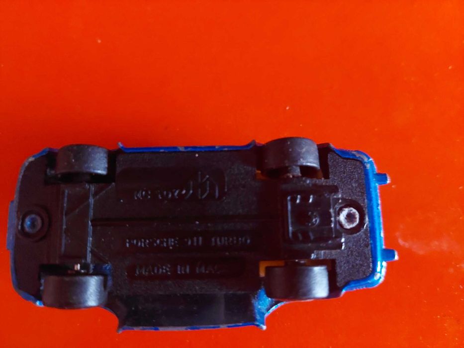 Машинка Модель PORSCHE 911 Turbo 1:43 Meталл