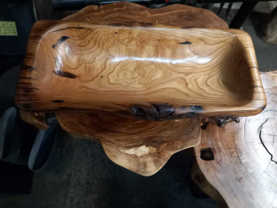 Peça em madeira de Pinho para cozinha