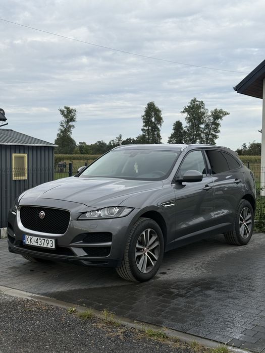 Jaguar F-Pace