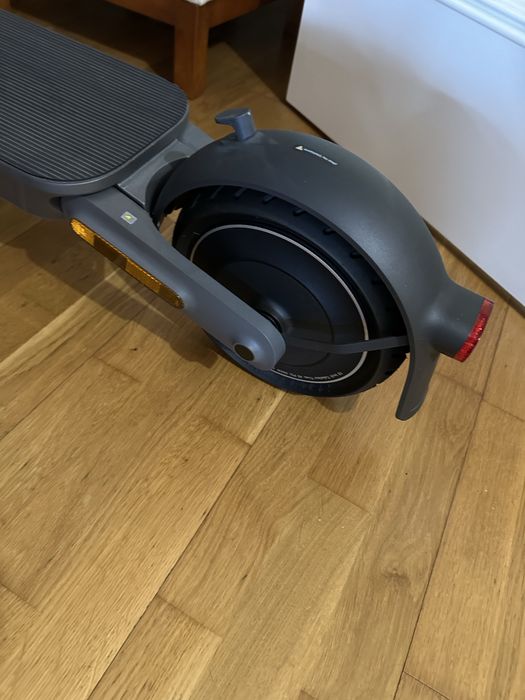 Trotineta Xiaomi MI Electric 4 ultra