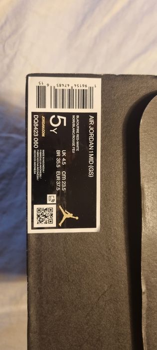Nike Air Jordan 1 Mid GS 37.5 Chicago Bred