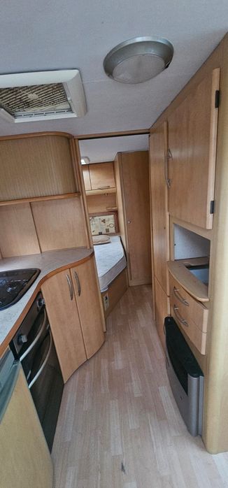 Caravana cama fixa