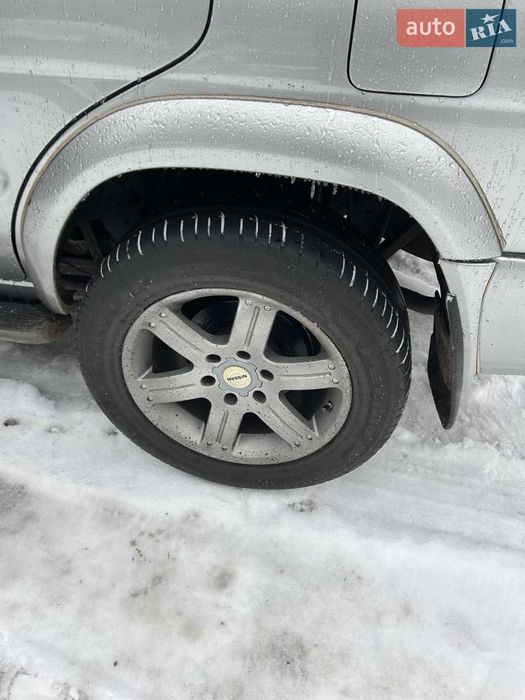 Nissan Pathfinder  R50