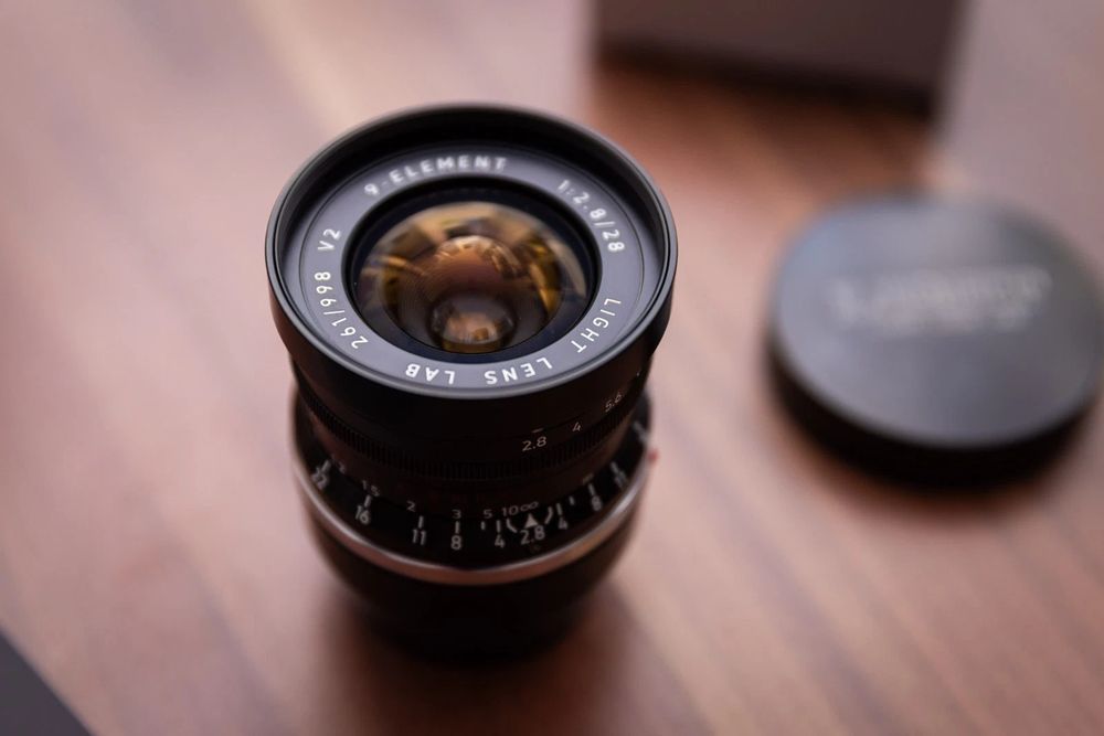 Light Lens Lab 28mm