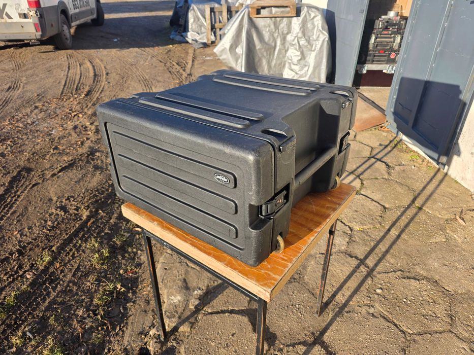 SKB Cases 1SKB-R6W RACK 6U uchwyt koła FAKTURA