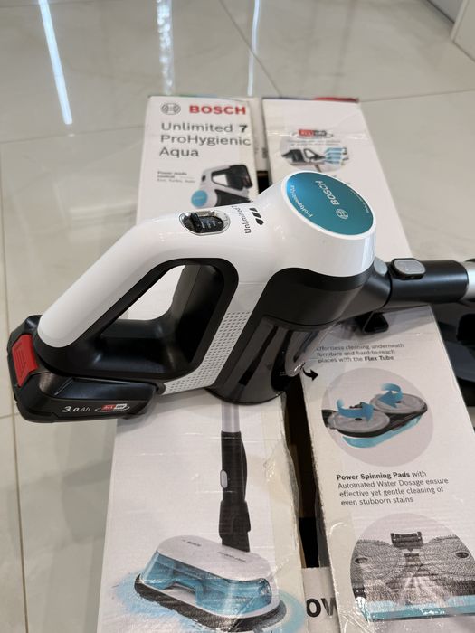 Пилосос ручний для дому Bosch BCS71HYG3