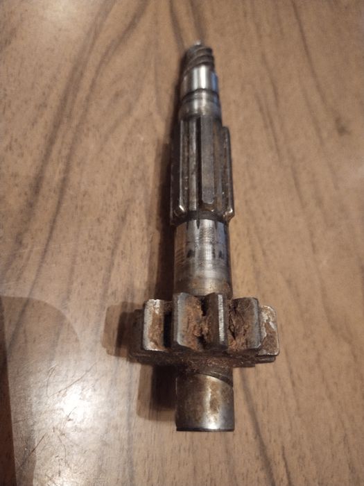 Продам вал промежуточный