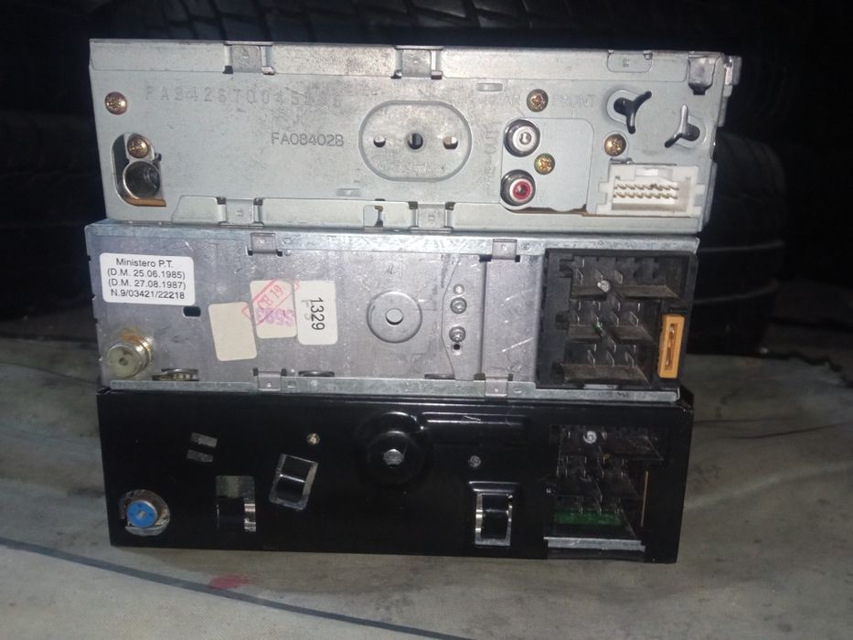 Radio samochodowe na kasety Blaupunkt Panasonic LG-aux itd..