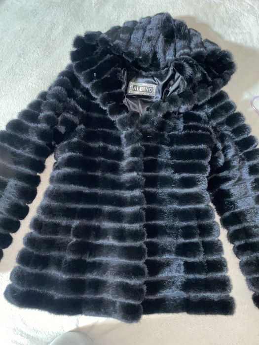 Шубка норковая с капюшоном