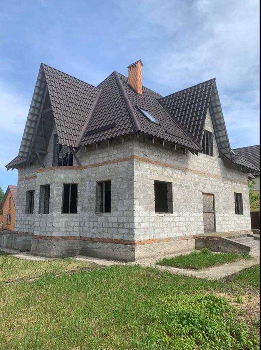 Продаж будинку.Крушинка.Київська область.Біля озера.10 соток.