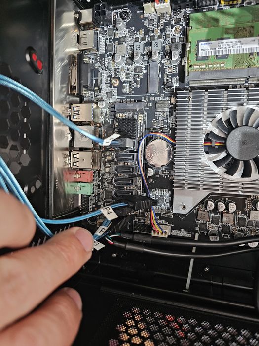 Servidor mini itx nas 15w tdp