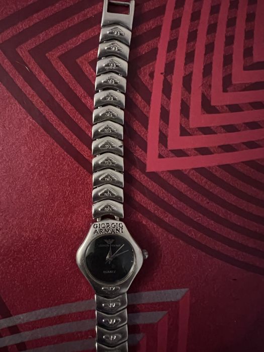 Relogio giorgio armani bom estado