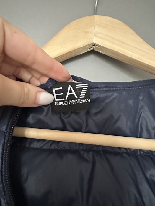 Куртка жіноча Emporio Armani розмір S пуховик